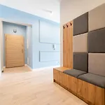 Konwaliowa Zatoka 아파트